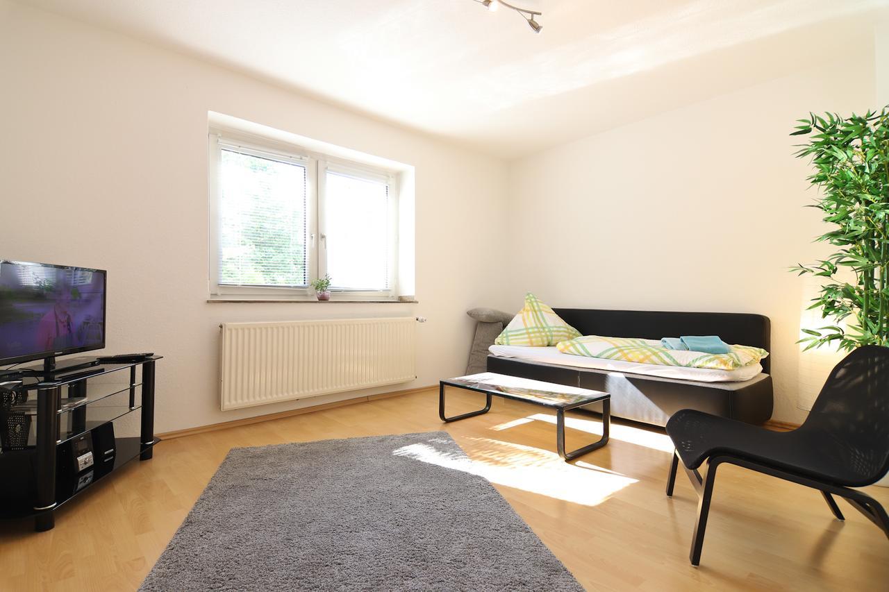 Top Ferienwohnung Veltins Arena Гелзенкирхен Екстериор снимка